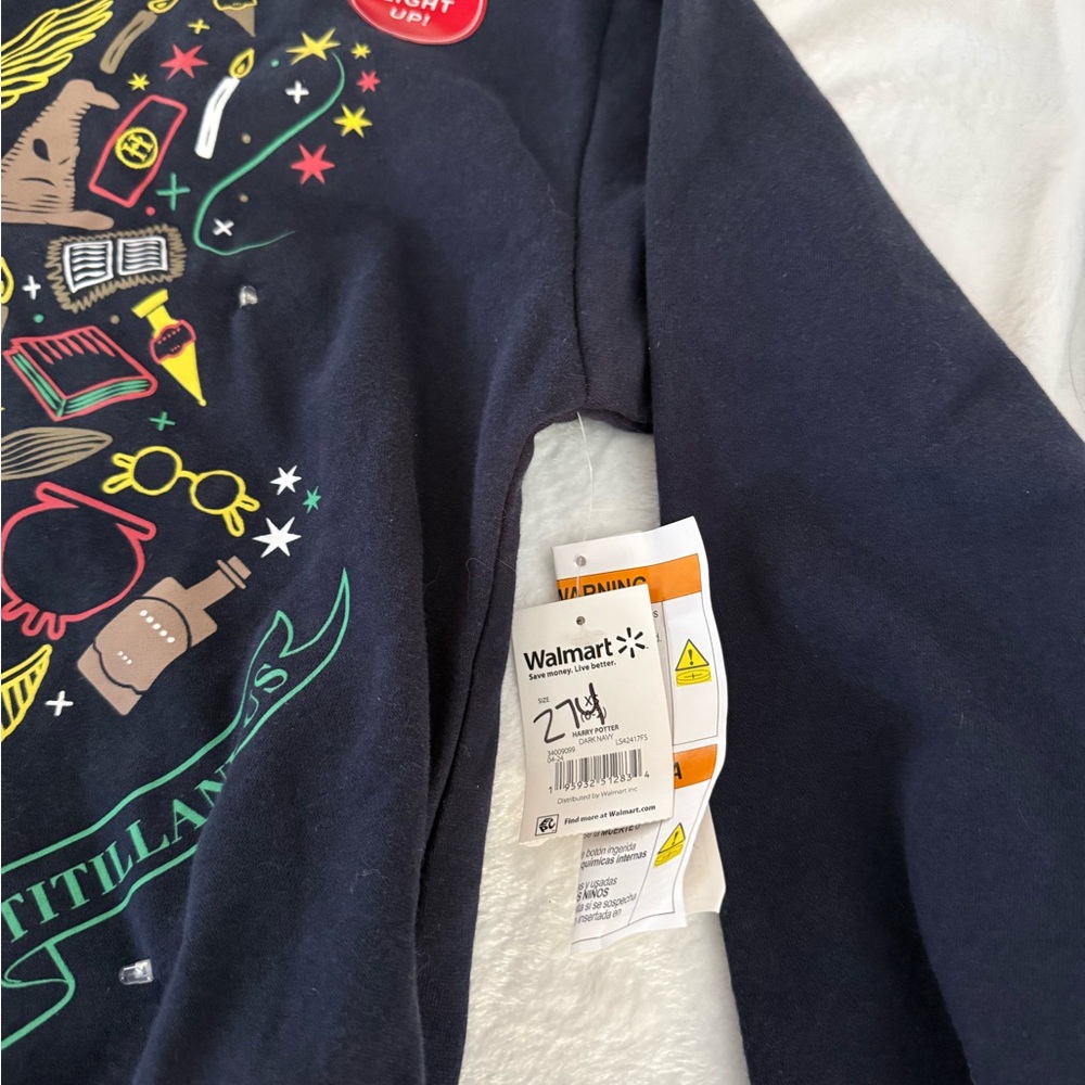 New Harry Potter Houses Navy Blue Light Up Pullover Oversized Sweatshirt XS - Picture 7 of 7